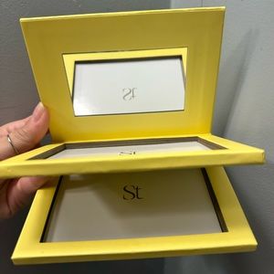 Seint makeup palette